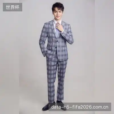 董柠